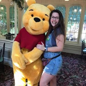 Meet your Posher, Hannah